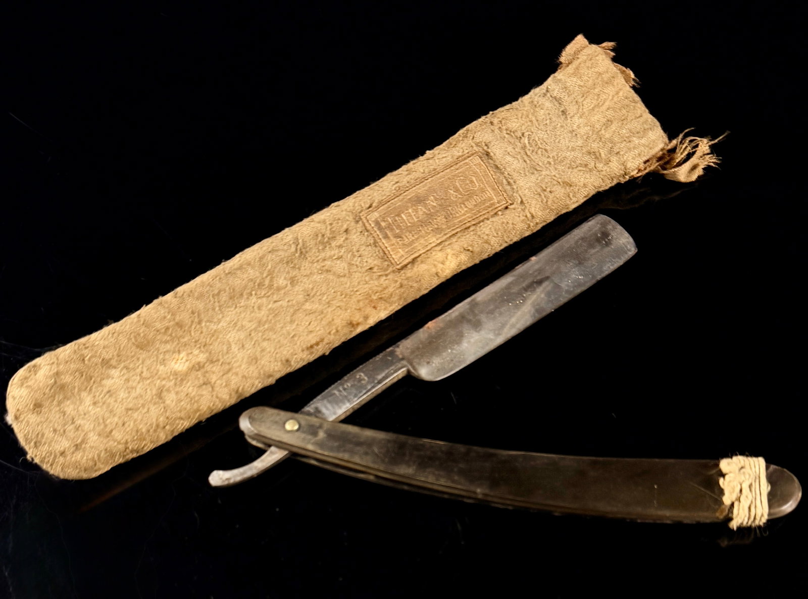 Antique Sheffield Straight Razor THE MOIST in Tiffany and Co Retailer Pouch (1 of 7)