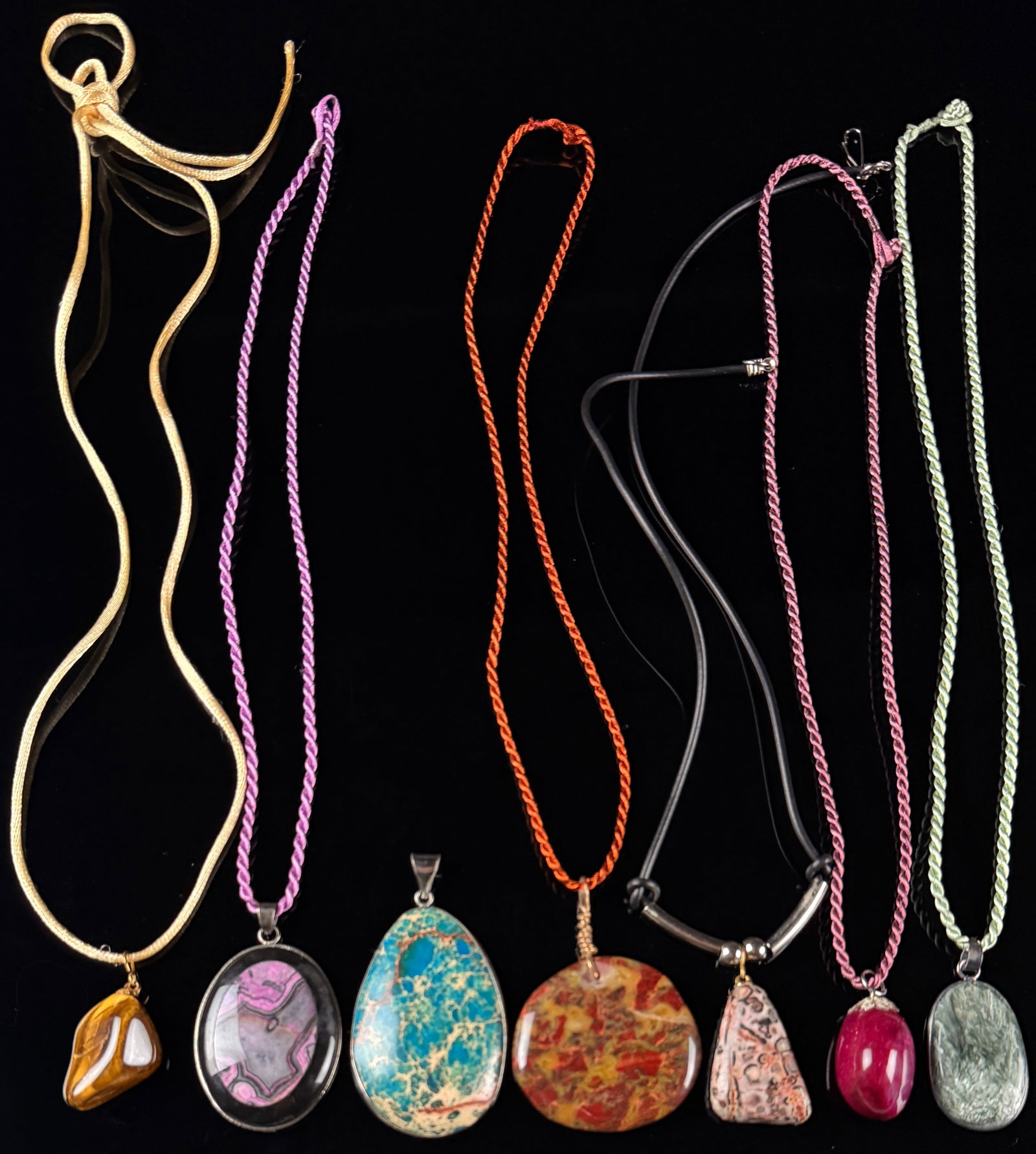 An Assortment of Gemstone and Ornamental Stone Pendant Necklaces (1 of 5)