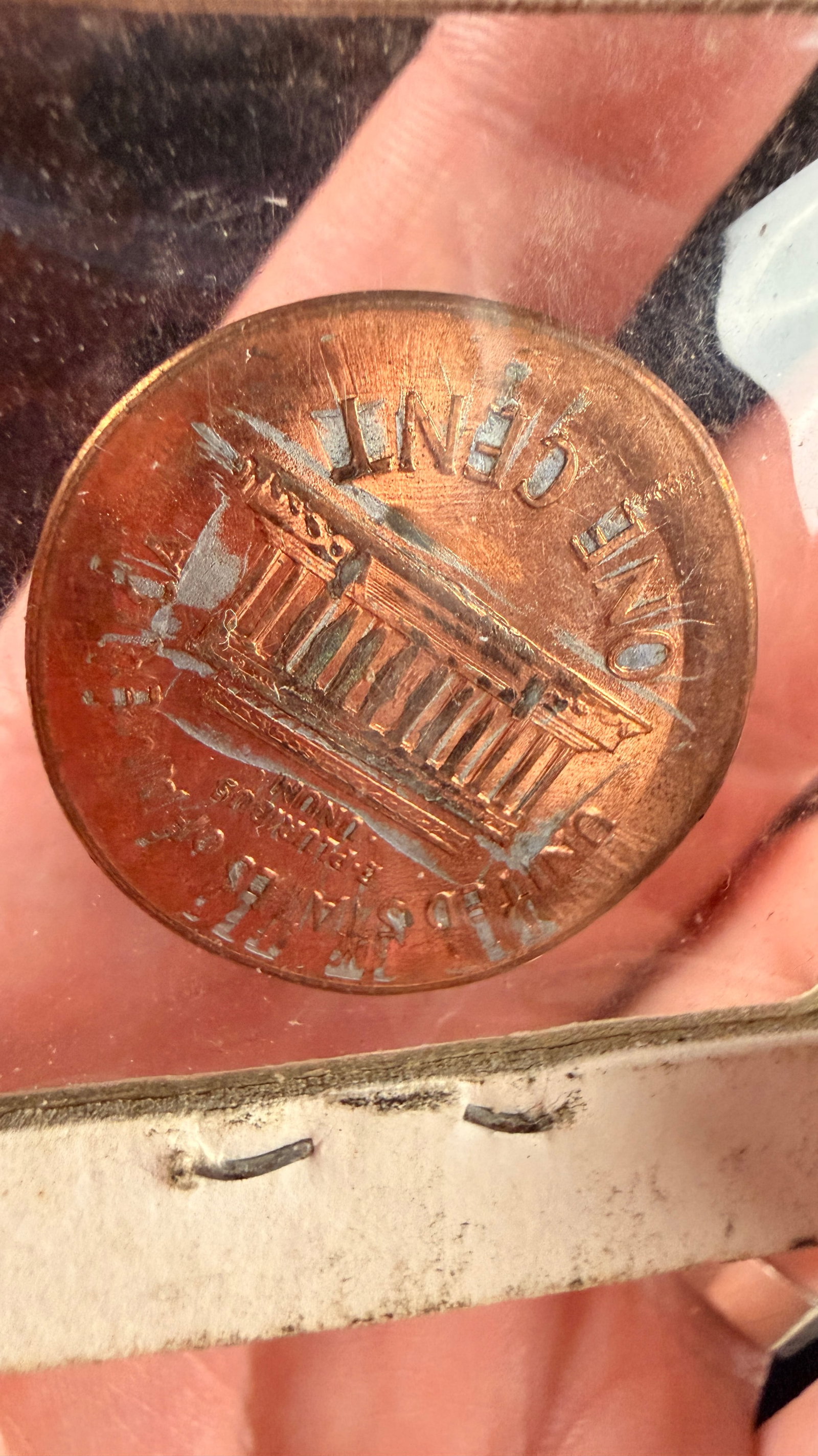 US 1990 Lincoln Memorial Cent Broadstruck Mint Error Coin - 4