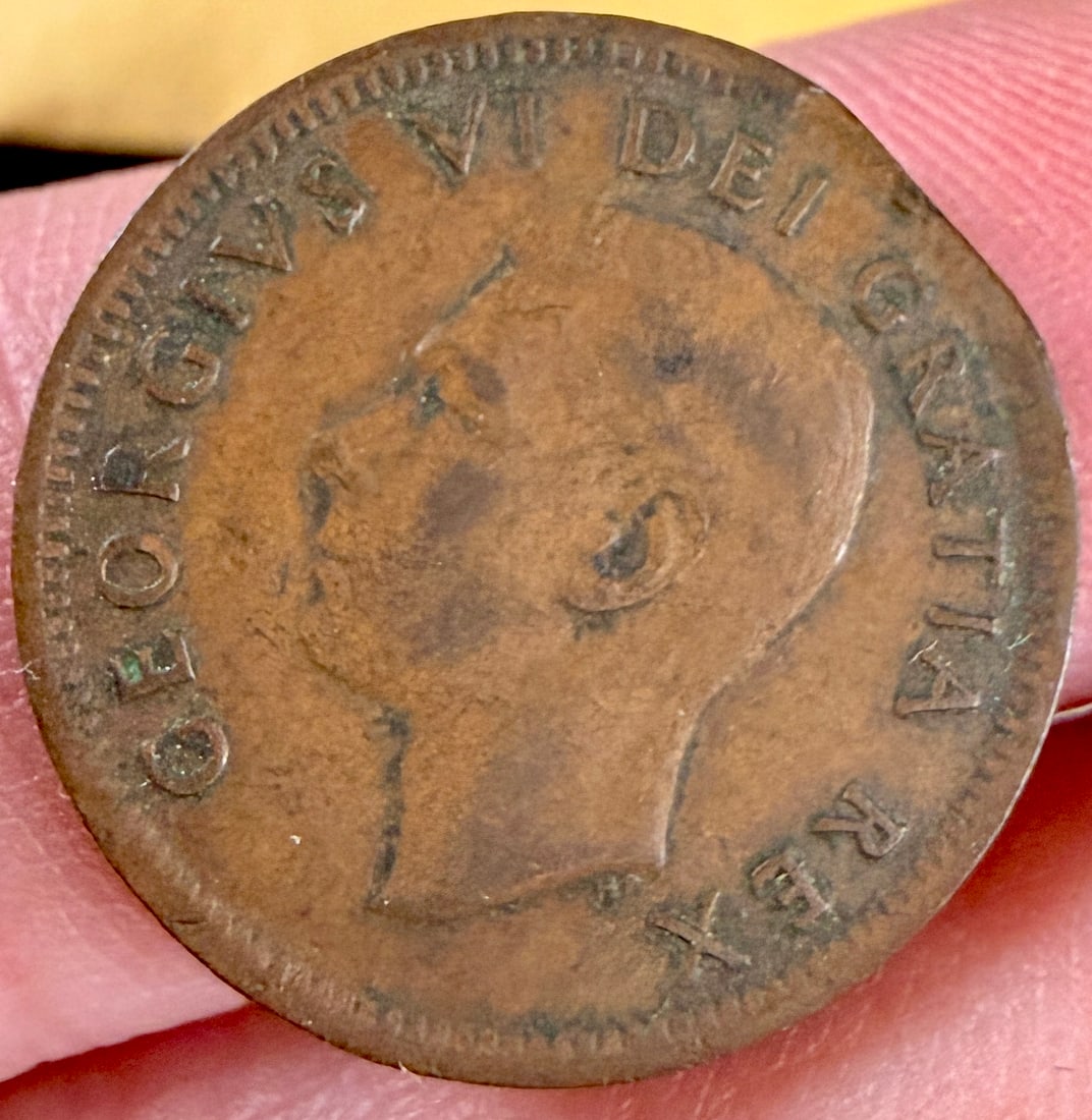 1951 CA 1 Cent George VI Straight Clip Mint Error - 4