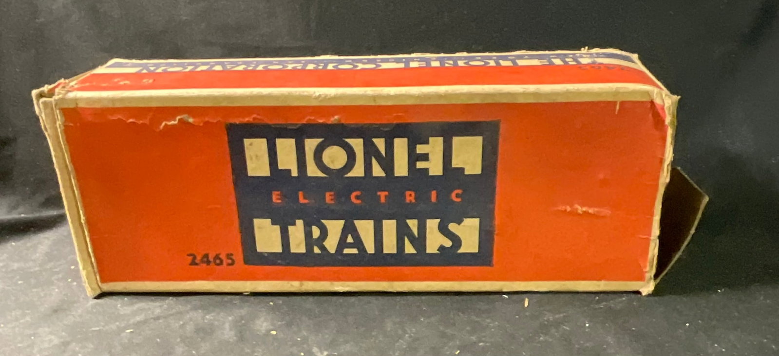 Lionel No. 2465 Sunoco Tank Car with Original Box (1 of 7)