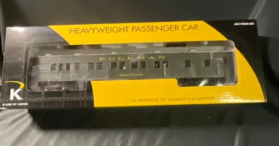 K-Line by Lionel New York Central Willow Trail Pullman Heavyweight Passenger Car 6-21173: This item is a K-Line by Lionel O-Gauge heavyweight passenger car, specifically a Pullman car named Willow Trail decorated for the New York Central (NYC) railroad. The model is identified as model num
