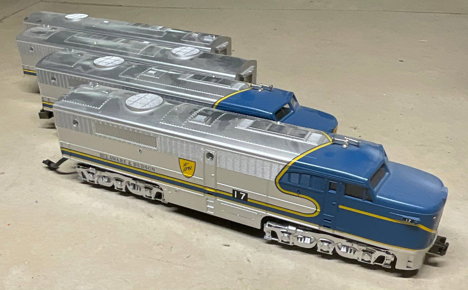 Three O-Gauge Alco PA-1 A-B-A Diesel Locomotive Units in Delaware and Hudson Livery (1 of 19)