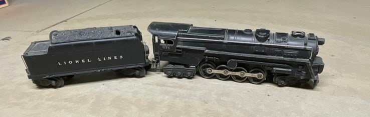 Lionel Postwar O Gauge 671 S-2 Steam Turbine Locomotive and 671W Whistling Tender (1 of 9)