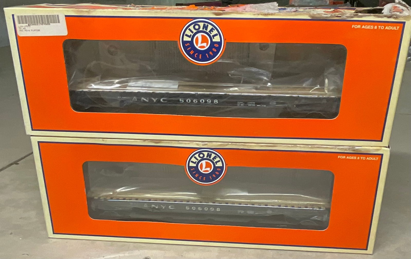 A Pair of Lionel New York Central PS-4 Flatcars 6-17575