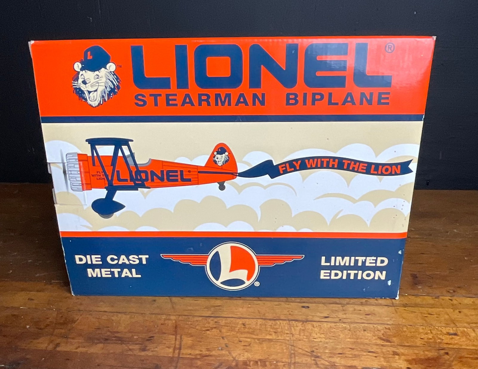 Liberty Classics Lionel Stearman Biplane Bank in Original Box (1 of 4)