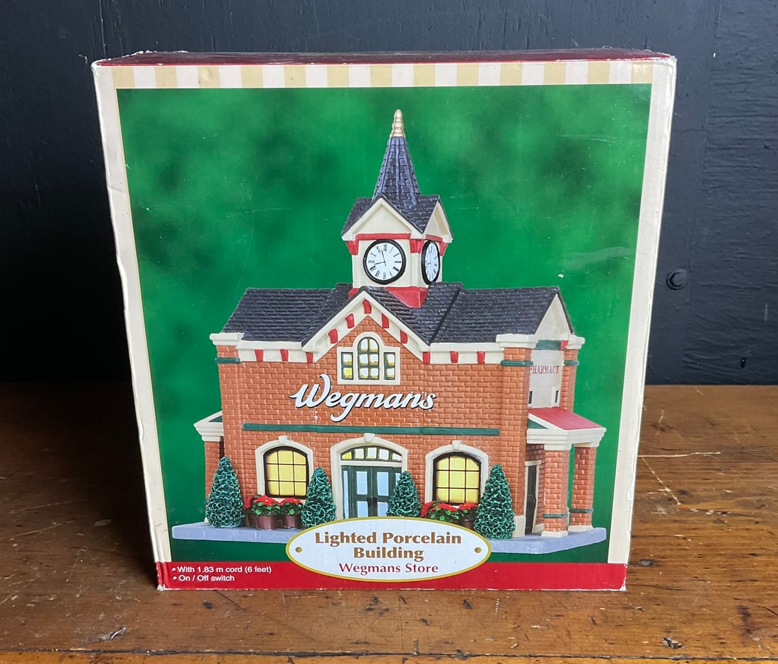 Lemax Wegmans Grocery Store Lighted Porcelain Building 25476 (1 of 6)