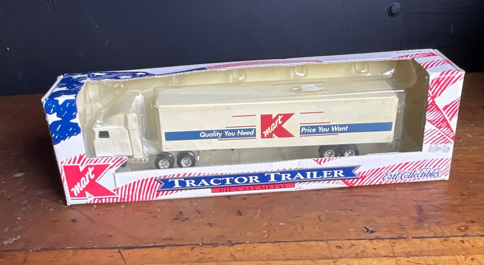 1996 Ertl Collectibles Kmart Mack Ultra-Liner Tractor Trailer in Original Box (1 of 6)