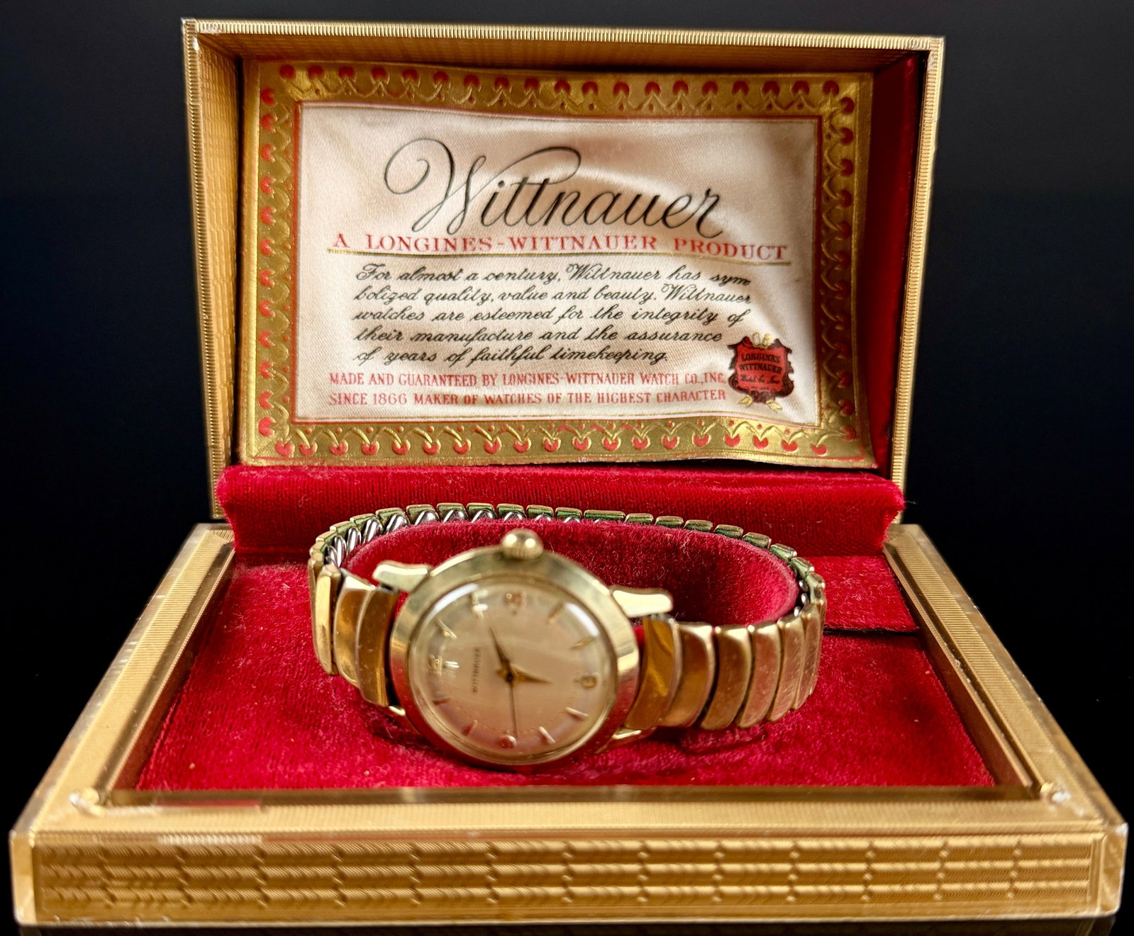 Wittnauer 10K Gold Filled Vintage Men's Dress Watch with Original Presentation Box (1 of 9)