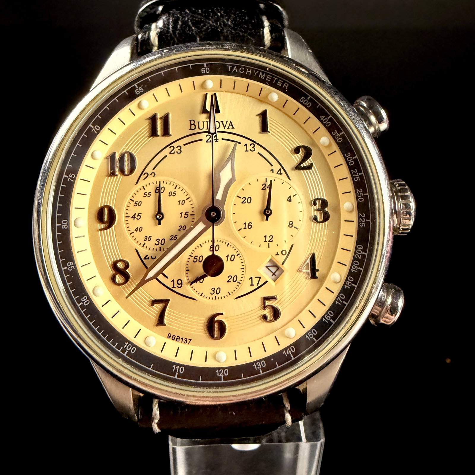 Bulova Adventurer Men's Chronograph Stainless Steel Watch 96B137 (1 of 6)