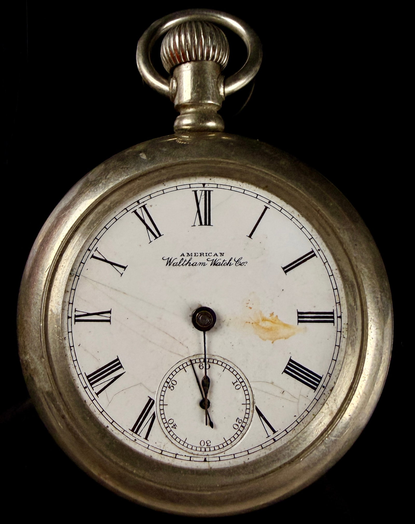 American Waltham Watch Co. Model 1883 Size 18s Pocket Watch with Locomotive Engraved Silverode Case: A size 18s open-face pocket watch manufactured by the American Waltham Watch Co. The timepiece features a Model 1883, Grade No. 1, 7-jewel, full-plate manual wind movement, serial number 5281427. The 