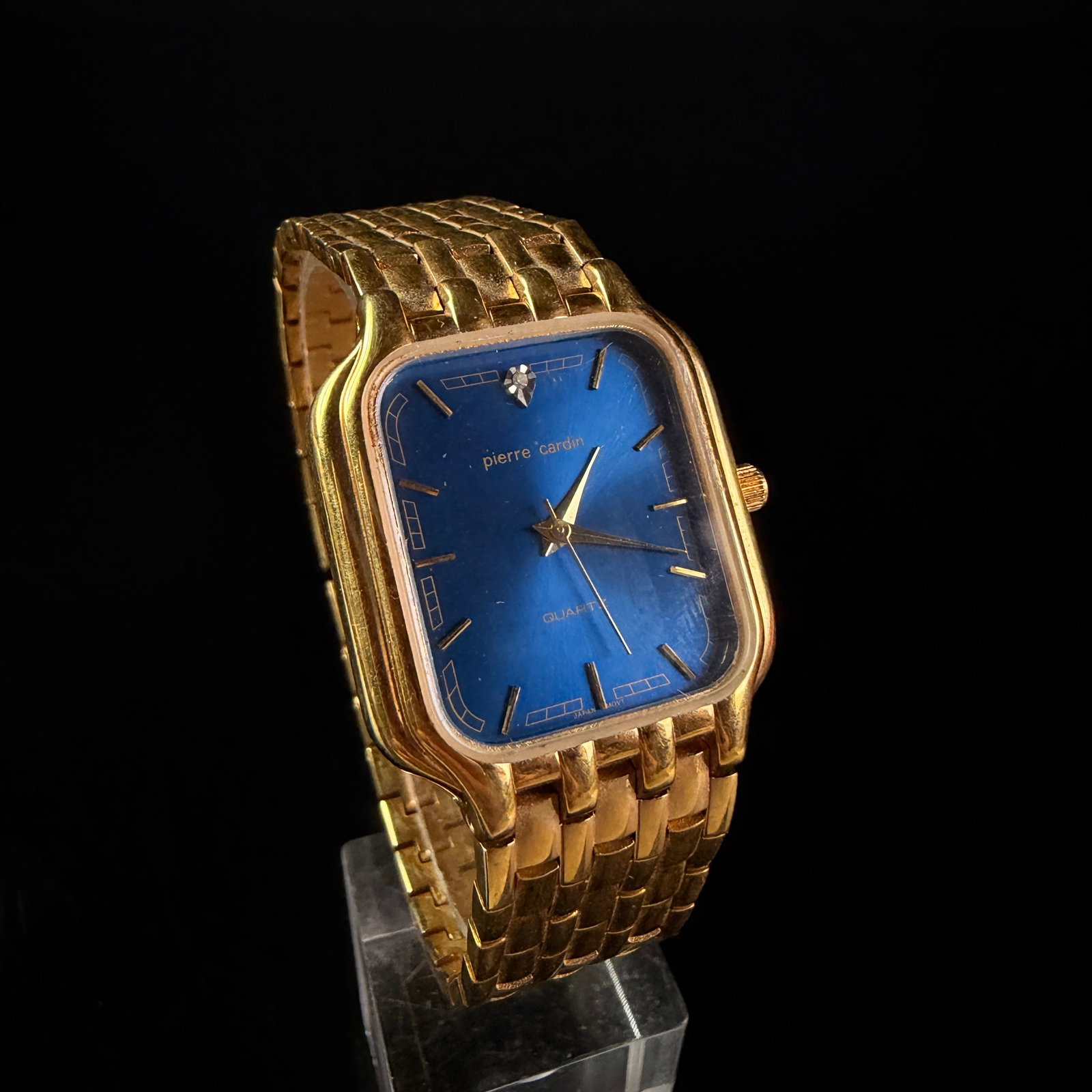 Pierre Cardin Vintage Gold Tone Quartz Wristwatch Model LPC 376 (1 of 9)