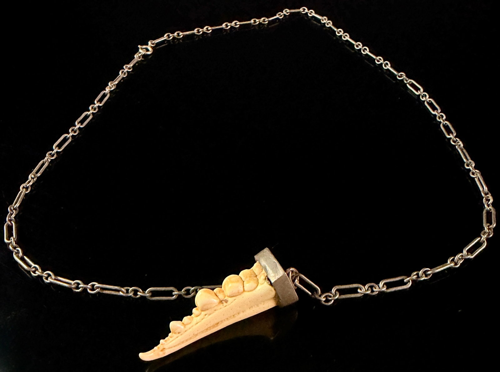 Sterling Silver Victorian Crab Claw Pendant Necklace (1 of 7)