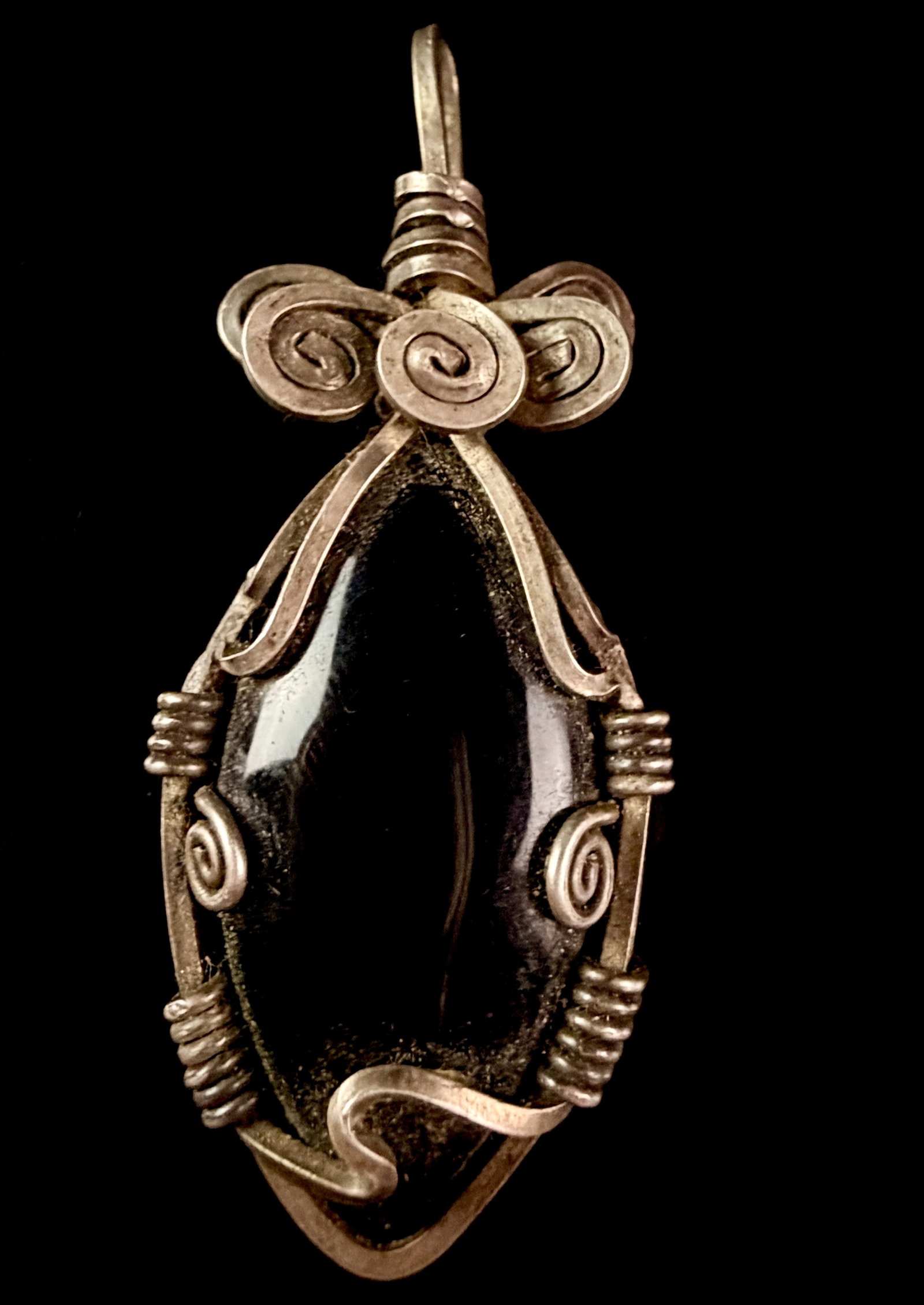 Wire Wrapped Black Cabochon Pendant (1 of 5)