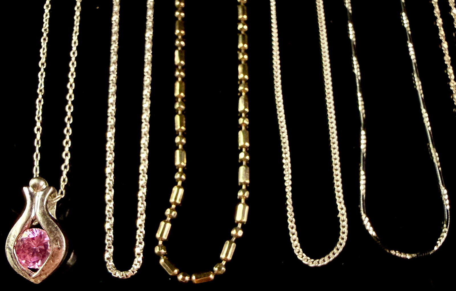 A Collection of Italian and Domestic Sterling Silver Necklaces and Pendants (1 of 15)