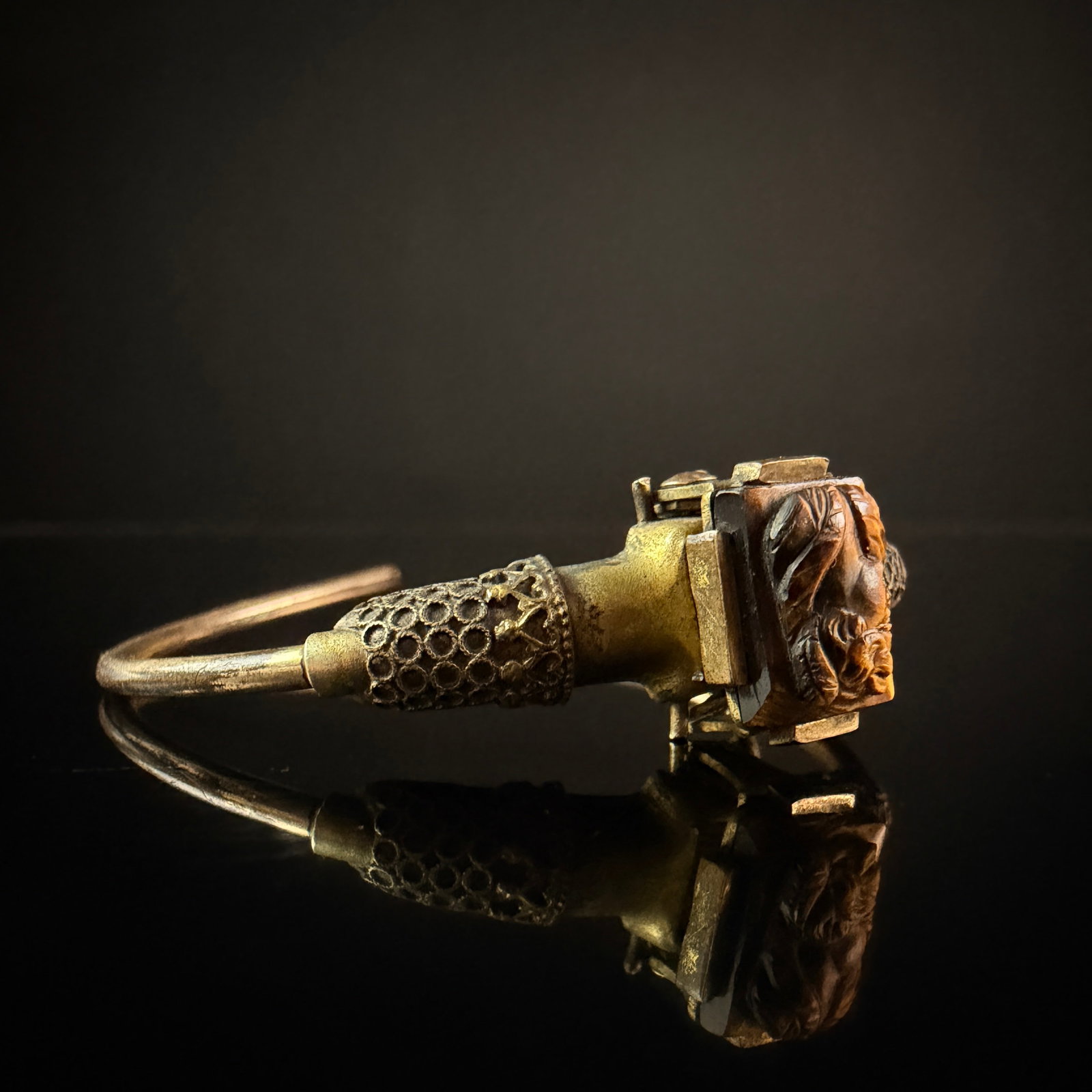 Ivanhoe Gold-Filled Child's Hinged Bangle Bracelet with Classical Cameo (1 of 9)