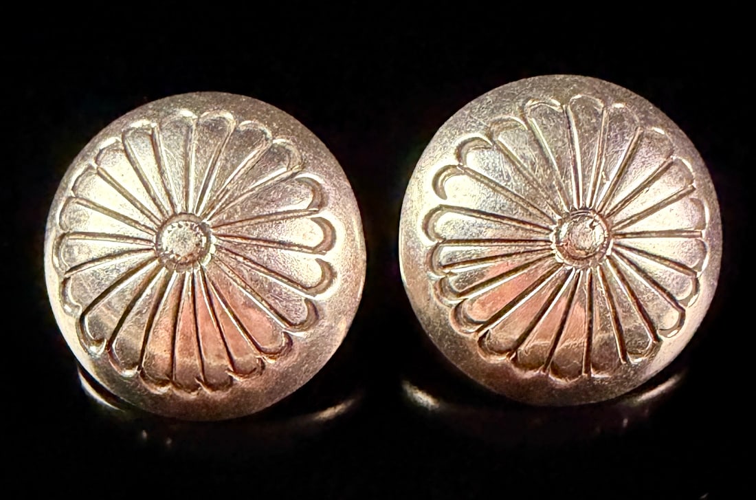 A Pair of Silver Southwest Concho Design Stud Earrings (1 of 5)