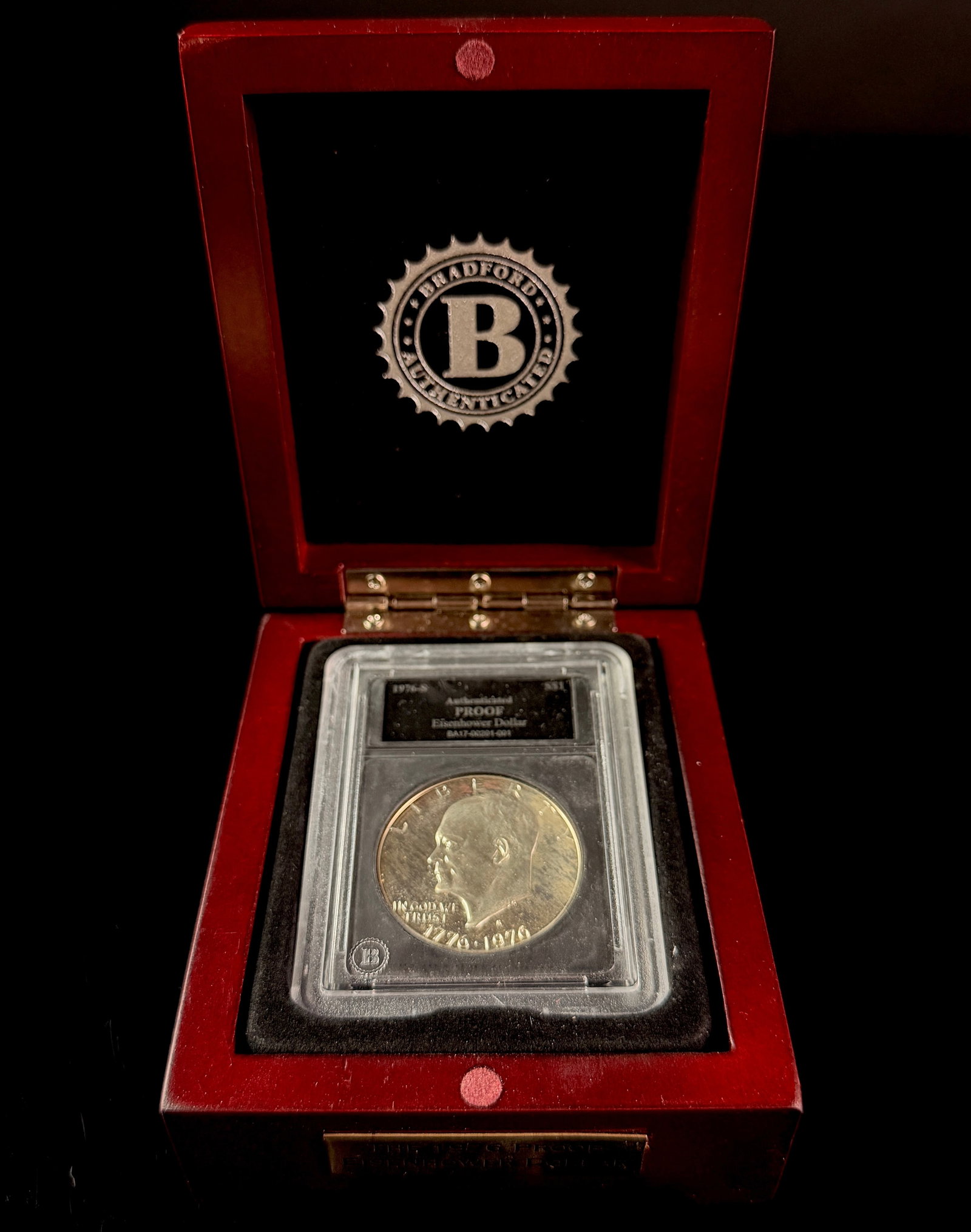 US 1776-1976-S Bicentennial Eisenhower Dollar Proof in Bradford Authenticated Case (1 of 4)