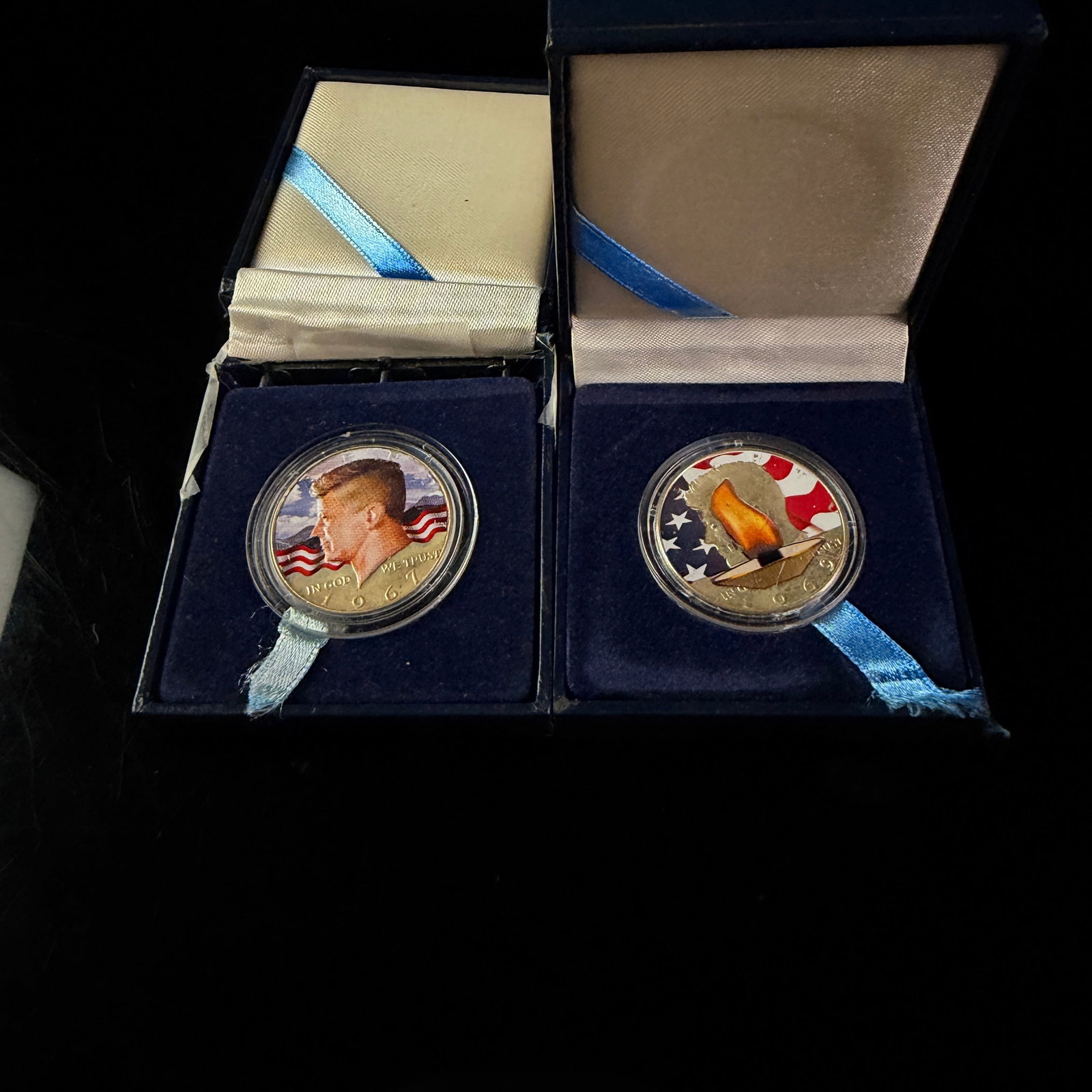A Pair of Colorized and Gold-Plated 1967 US Kennedy Half Dollars: A pair of US 1967 Kennedy half dollars featuring aftermarket colorized and gold-plated modifications. Each coin was originally struck by the US Mint on a 40% silver (.400 fine) planchet. One coin obve