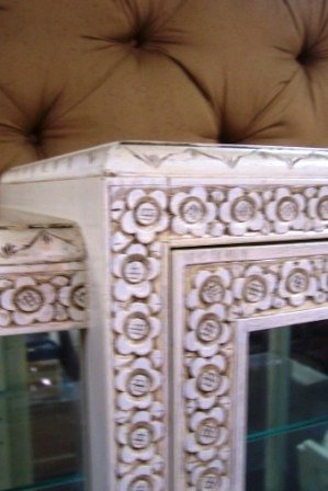 Vintage Carved Oriental Style Curio - 2