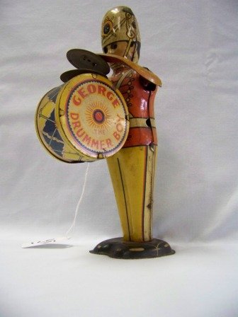 Vintage MAR Toys George The Drummer Wind up Toy: Tin wind up toy by mar company. 9" tall 4" deep in working condition