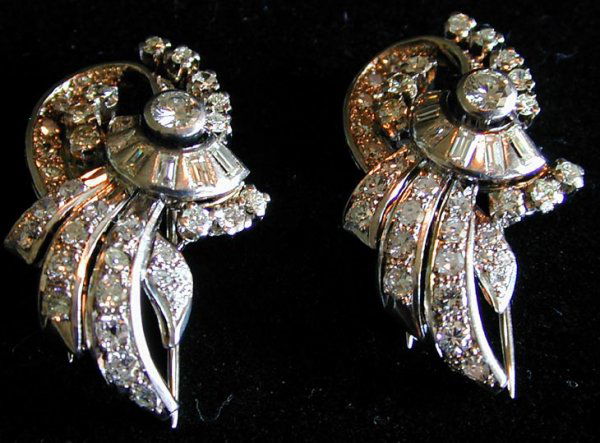 PAIR LADIES 14KT & DIAMOND SHOE CLIPS: 1.5" length, foliate design w/ round & baquette stones.