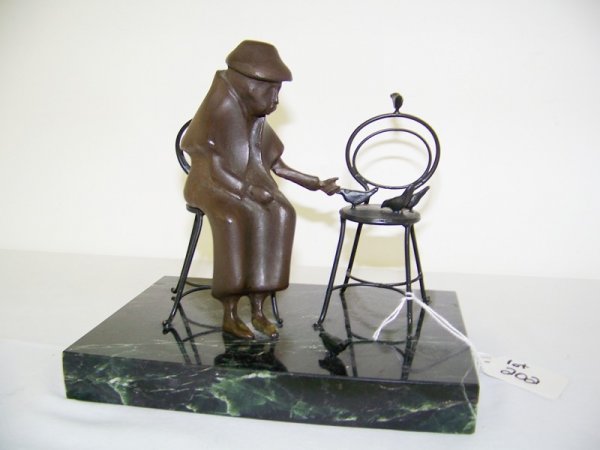 Loet Vanderveen 41/250 Bronze Woman Feedind Birds: Of older lady sitting on chair feeding birds, limited edition and # 41 of 250. On marble base. Signed on plaque to back Loet 1974 41/250, app. 6" tall lady.marble base 7" x 4 7/8"