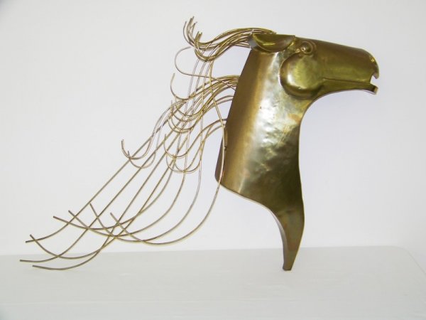 Large 39" Curtis Jere' Horse Head: Great horse head with flowing mane, head it self is app 24" long and app. 21" wide. Has paper label to back.