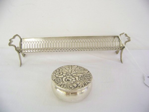 2 Pc.'s Sterling Cracker Tray & Butterfly Pill Bo: Tray is 6 3/4" long, pill box has butterfly's and flowers 1 3/4" across. Weight is 2.2 oz's.