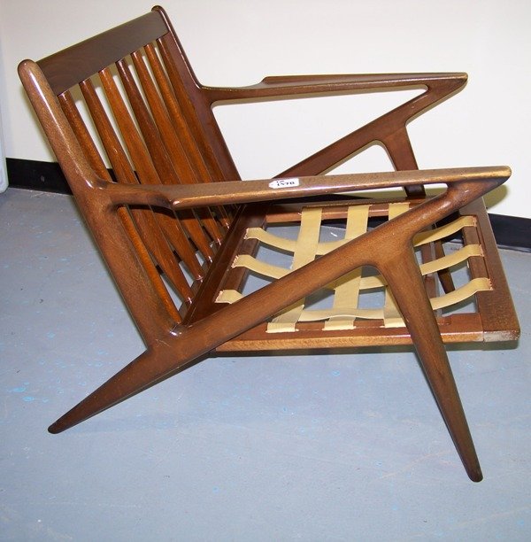 Modern Selig Jensen Z Chair: Great chair by Poul Jensen standing app. 26 1/2" tall 29 1/2" wide and app. 19" deep.