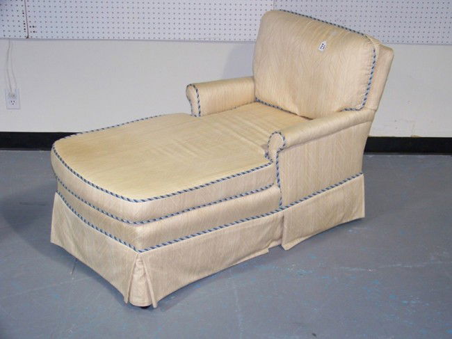 20th C. Chaise: 20th C. Chaise. App. 33" tall app. 55" long and 26" wide.