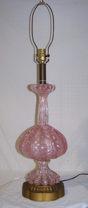 Early Barovier & Toso Murano Glass Table Lamp: Early Barovier & Toso Murano Glass Table Lamp in a pink & silver color. Glass has silver leaf specs in the glass. 20 1/2" tall to base of glass , total height is 36".