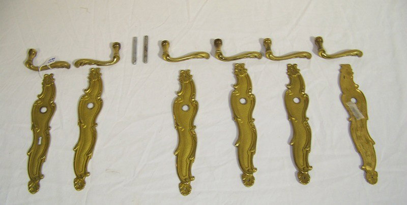3 Antique French Bronze Door Handles W/ Escutcheon: 3 Antique French Bronze Door Handles W/ Escutcheons.One set has a key hold other are for interior doors. 2 have door knob shaft, other does not have center post/shaft. Each is app. 11 1/2" long.