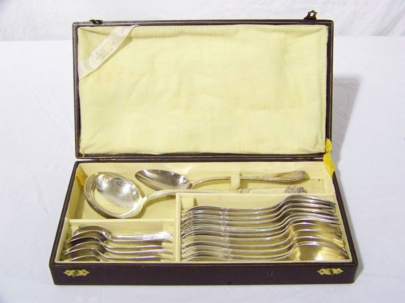 20 Pcs. of Early French Hallmarked Flatware for 6: 20 Pcs. of Early French Hallmarked Flatware for 6. Hallmarked and has 6 - 8 5/8" forks & spoons stamped 84Gr,6 - 5 5/8" tea spoons (18Gr ), a large 12 7/8" laddle spoon with 10Gr and a 10 1/4" table s