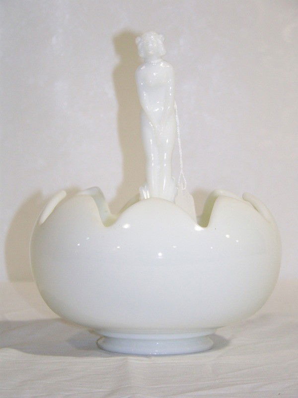 Early Fenton Milk Glass Bowl w/ Nude Center Frog: Early Fenton Milk Glass Bowl w/ Nude Center Frog. Great pc. in 3 parts, has a center frog with a nude female in center resting in a 6 1/2" bowl.Height is app. 8" tall.