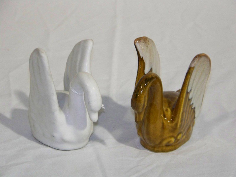 Pair of Vintage Van Briggle Pottery Swans: Pair of Vintage Van Briggle Pottery Swans. One signed Anna, Each is app. 3 1/2" tall.