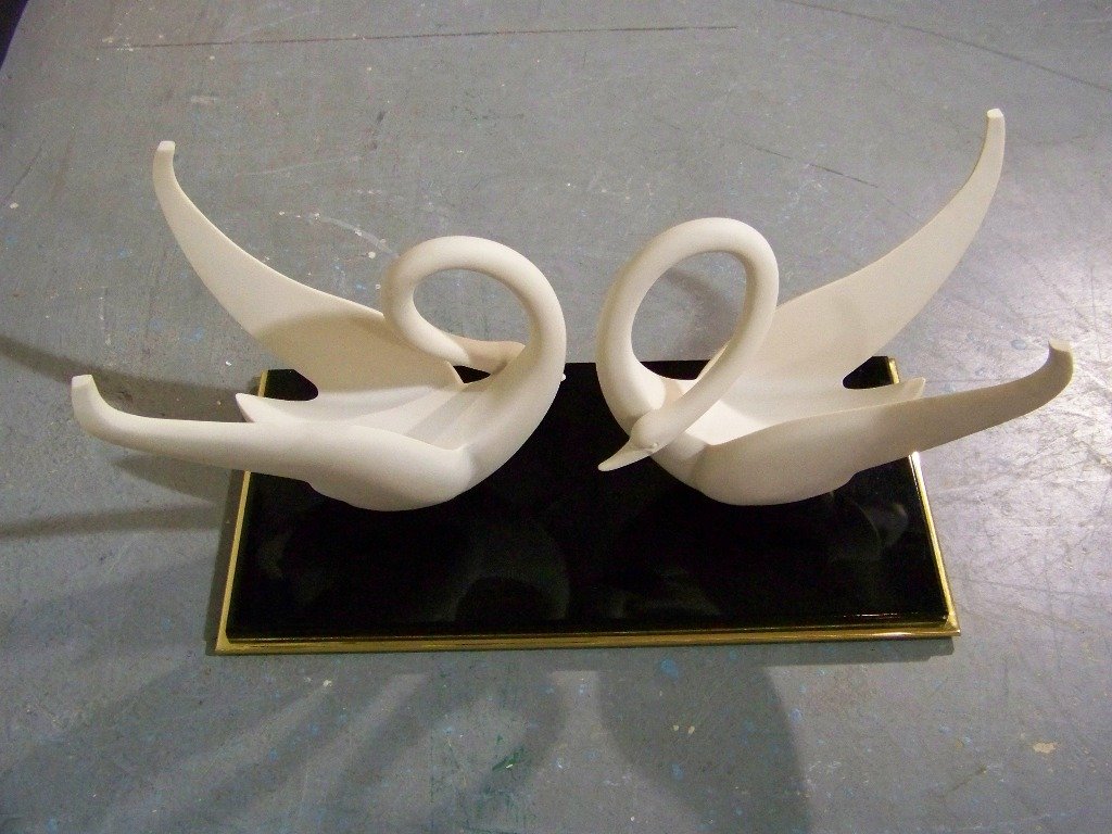 Maison Jansen Signed Double Swan Coffee Table: Maison Jansen Signed Double Swan Coffee Table. A fine table with double Swans on a lacquered base standing app.17" tall. Table has no glass top.