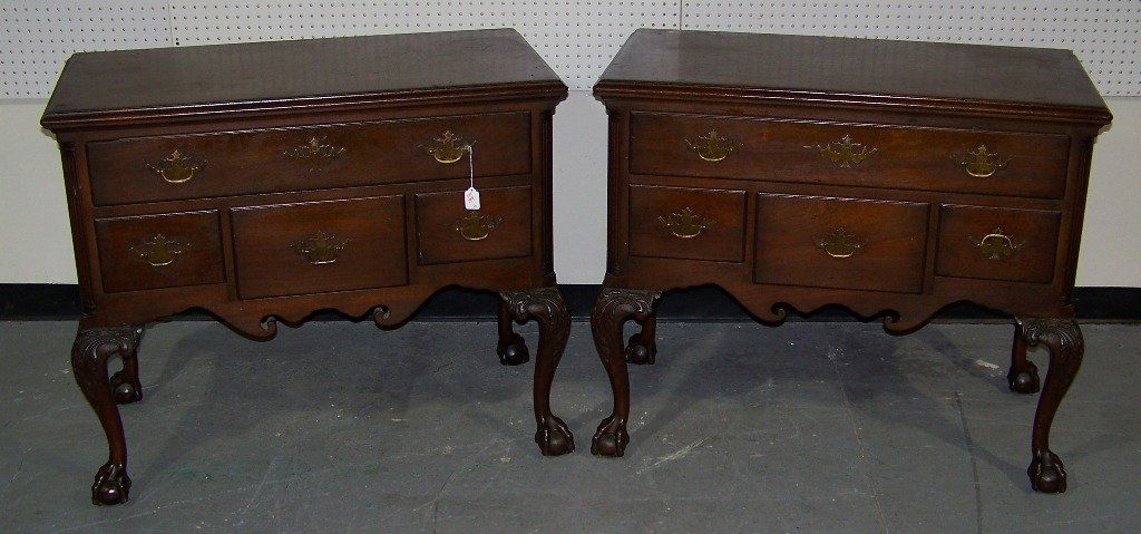 Pr Kittinger Williams burg Chippendale Silverware: Pr Kittinger Williamsburg Chippendale Silverware Chests. A fine pair of claw & ball footed silverware chest, each with 4 drawers.Each is app.32 1/4" tall,38 1/4" long and app.20 1/4" deep.