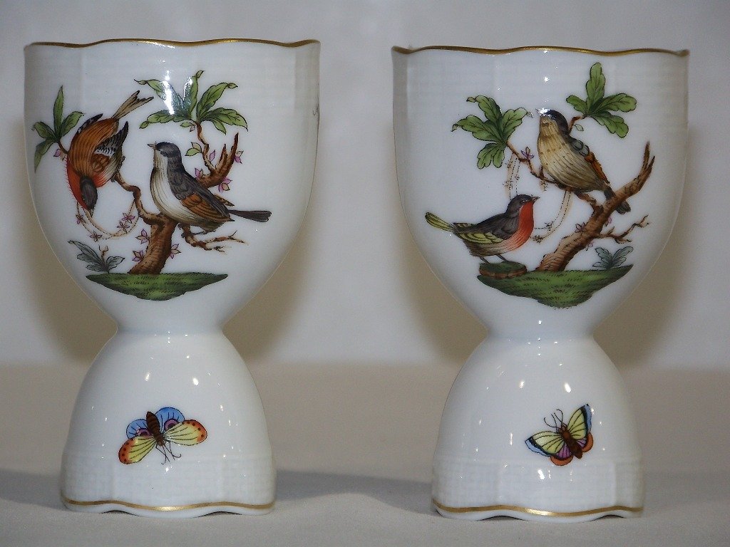 Pair Herend Rothschild Birds Egg Cups: Pair Herend Rothschild Birds Egg Cups.Stands app.4" tall.