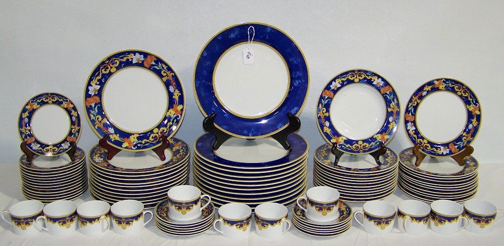 Bernardaud Limoges " Roma Bleu " Dinner Service for 12: Bernardaud Limoges " Roma Bleu " Dinner Service for 12. Great set with 84 pcs.In like new condition.Set has: 12 - 11 5/8" Chargers 12 - 10 1/4" Dinner Plates 12 - 8 3/4" soup Bowls 12 - 8 3/8" Salad p