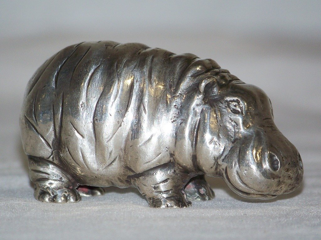 Buccellati Sterling Silver Hippo: Buccellati Sterling Silver Hippo. Signed on base an is app.2 3/8" long.