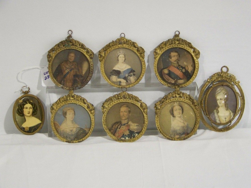 8 Antique Miniature Bronze Framed Portrait Painting: 8 Antique Miniature Bronze Framed Portrait Painting.Great early set of miniature frames with prints of figures. Set has 6 matching frames and two others. Largest frame is app.5 1/2" tall.