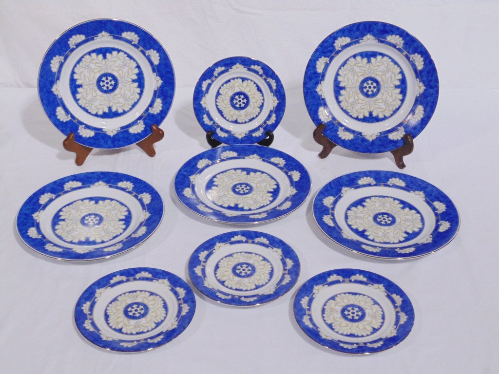 9 Christofle "Oceana Bleu Aida" Pattern Plates: 9 Christofle "Oceana Bleu Aida" Pattern Plates.Set has five 8 3/4" plates and four 6 1/4" plates.All in like knew condition.