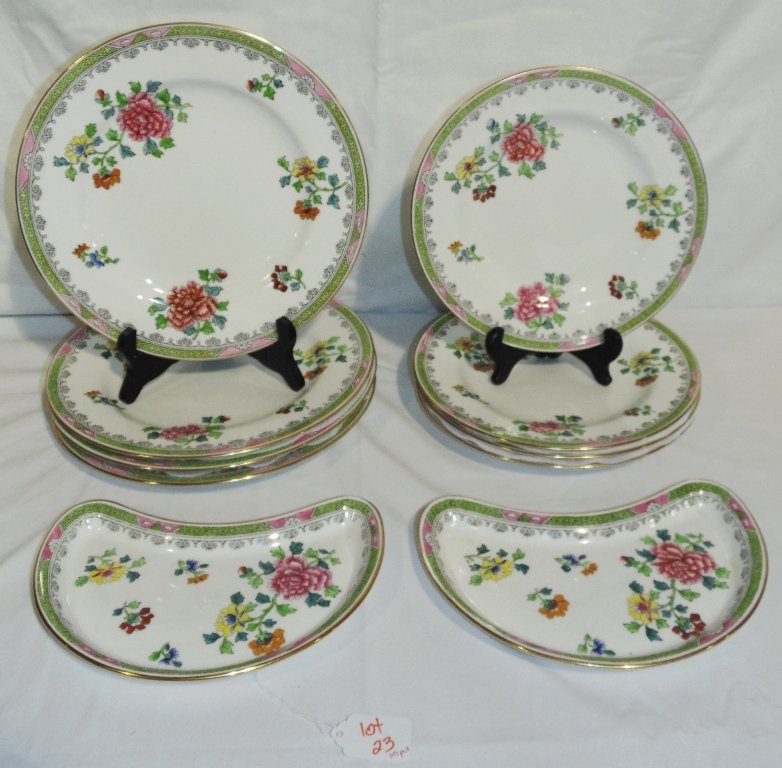 10 Pcs.of Early Spode Porcelain China, T.Goode & Co.: 10 Pcs.of Early Spode Copelands Porcelain China, T.Goode & Co. Great part set with four 9" plates and two 9" Moon Shaped plates and four 10 1/4" plates.Each hand painted with wonderful Flowers. From t