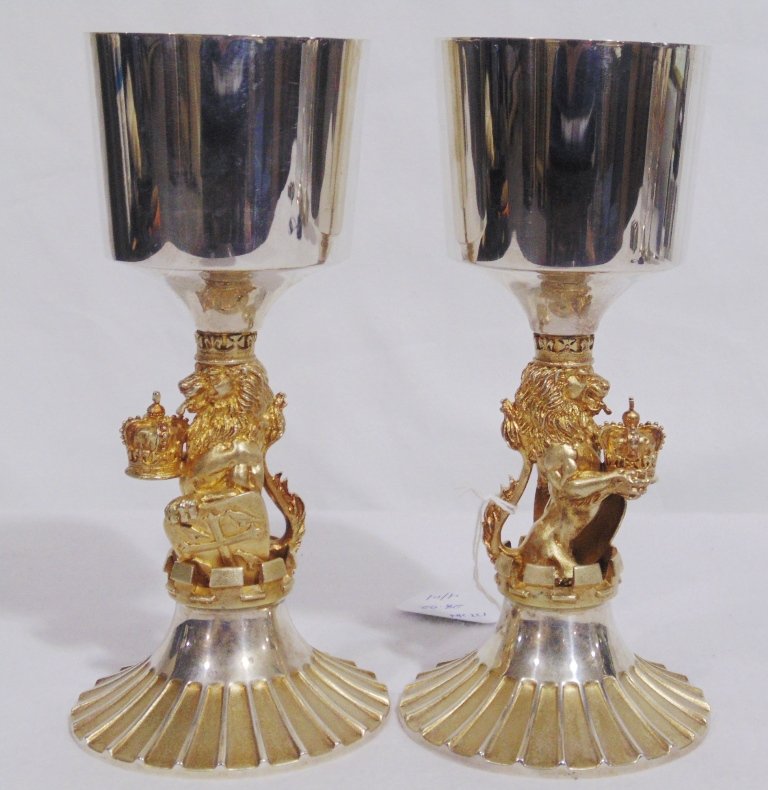 Queen Elizabeth II Silver Jubilee Sterling Goblet's: A Fine Pair of silver goblet's by Aurum, made by order of Dean & Chapter of Westminster commemorating Queen Elizabeth II Silver Jubilee, Limited Edition number 345 & 346 of 750 in the edition, London 
