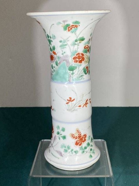 Antique Chinese Beaker Vase with Double ring Mark: Antique Chinese Beaker Vase with Double ring Mark..9 5/8” tall