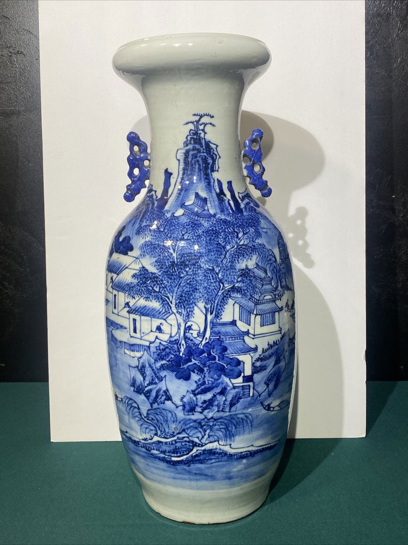 Chinese vase Large blue and white porcelain 23” tall (1 of 9)
