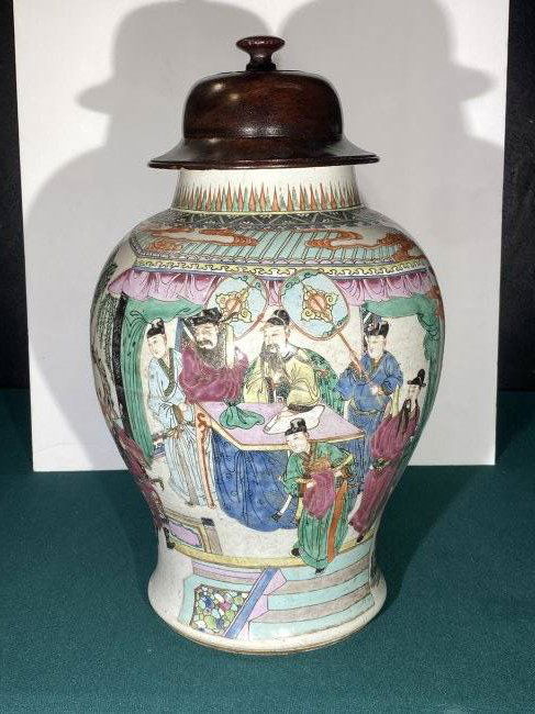Chinese Jar with figures (1 of 9)