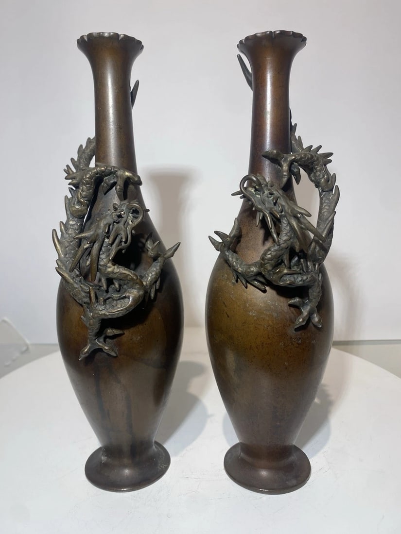 Genryusai Seiya 1868-1912 RARE Japanese Pair Of Bronze Dragon Vases Meji Period (1 of 8)