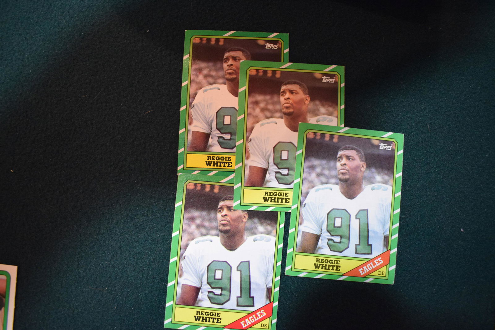 Reggie White Rookie cards 1986 Topps x4 (1 of 1)